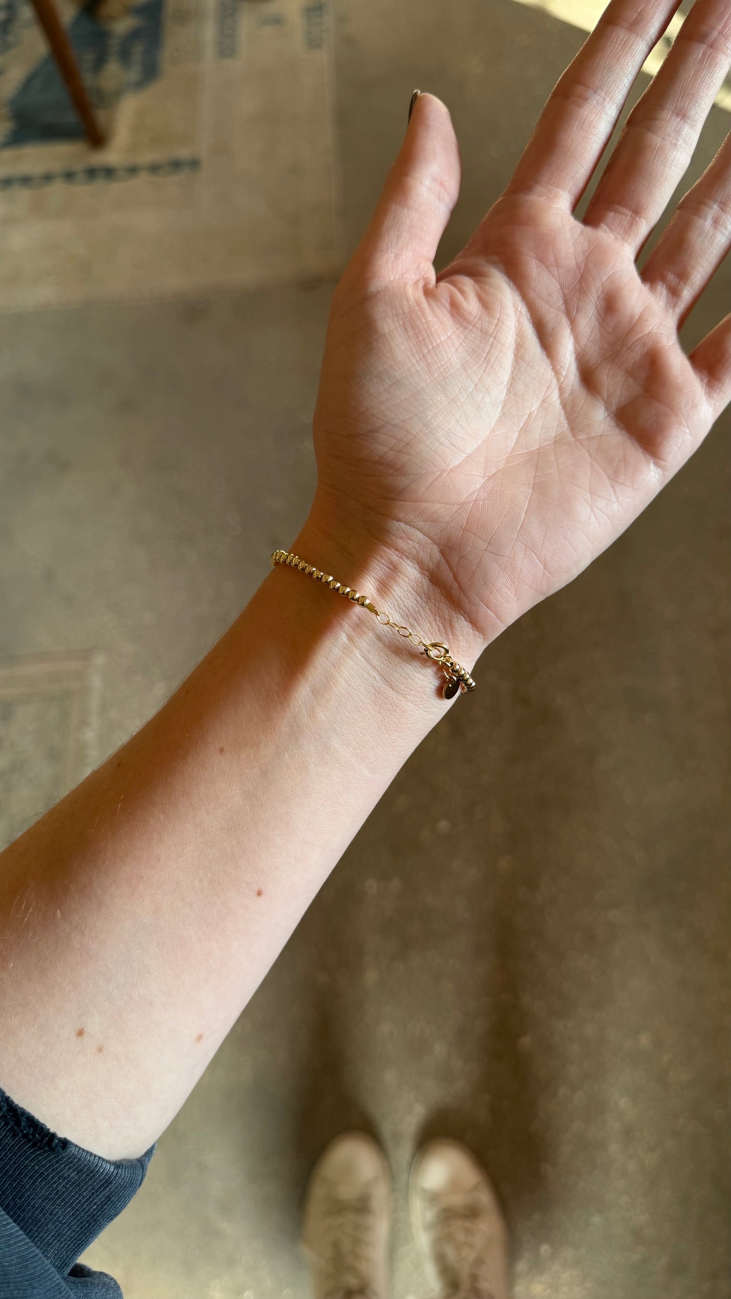 Mom Classic Charm Bracelet w/ Clasp