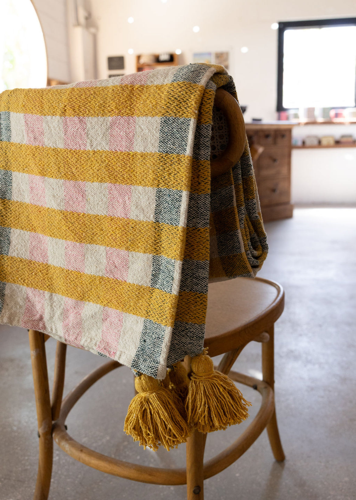 Plaid Cotton Throw with Tassels