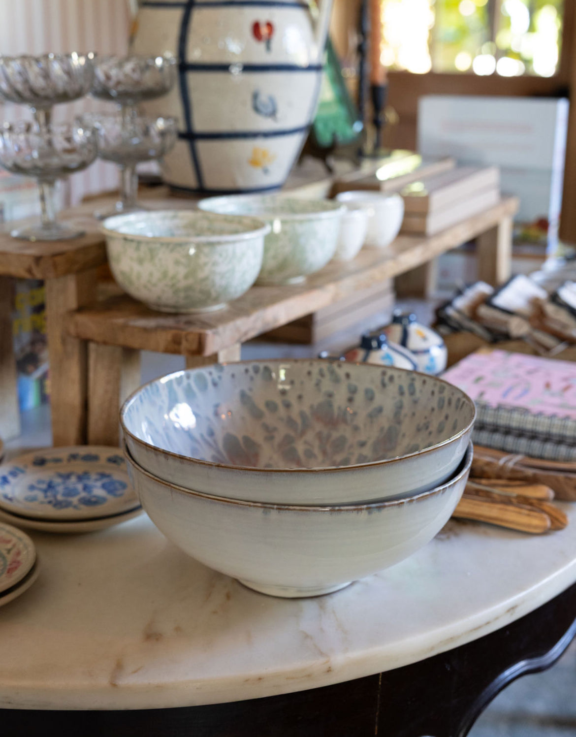 Stoneware Serving Bowl