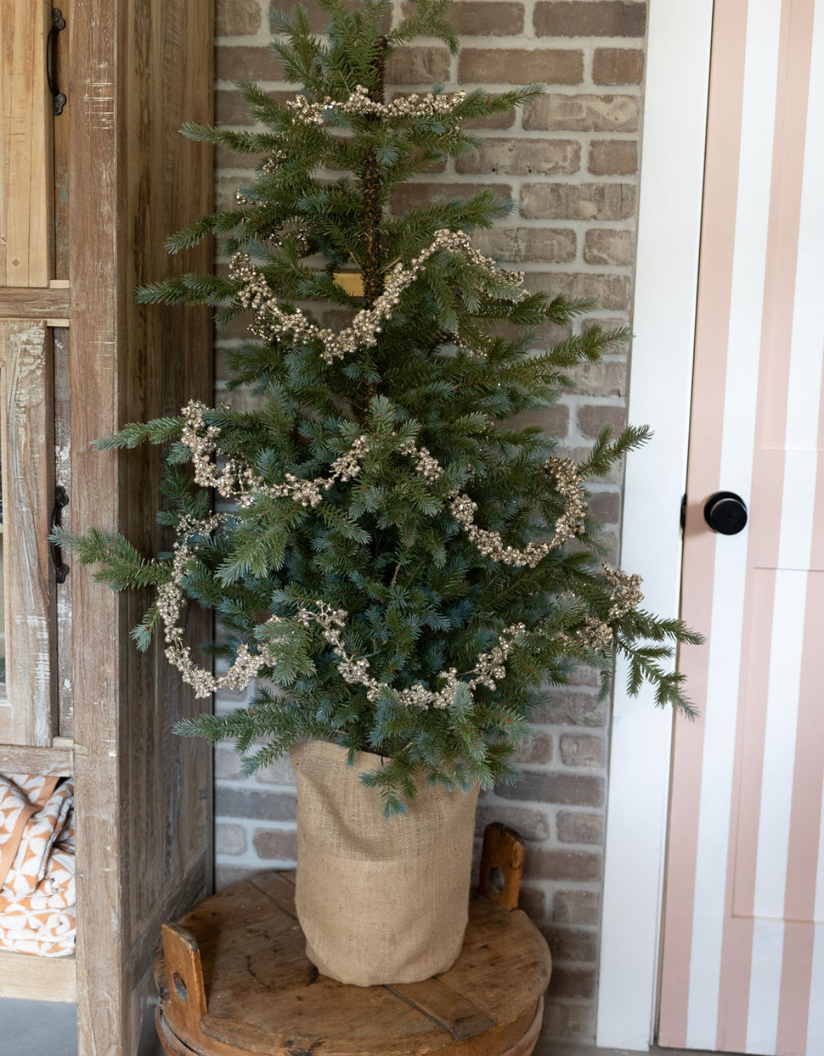 Champagne Glitter Ball Garland