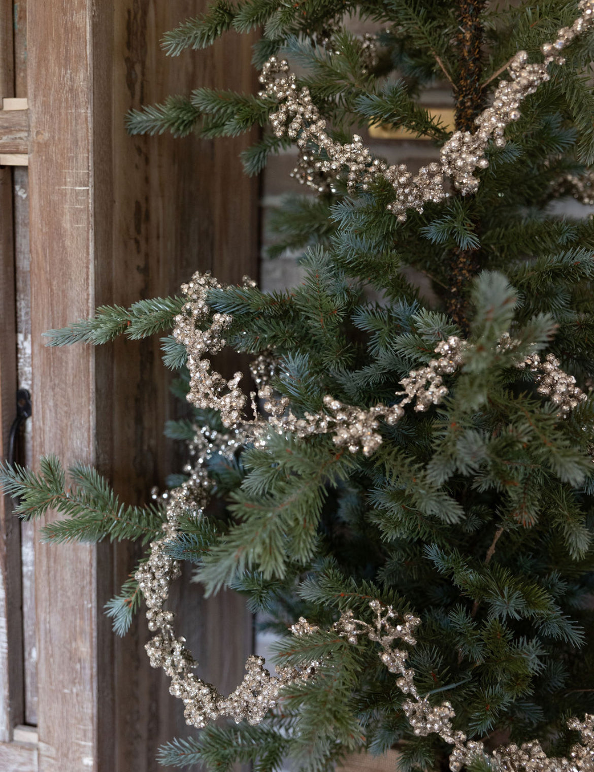 Champagne Glitter Ball Garland