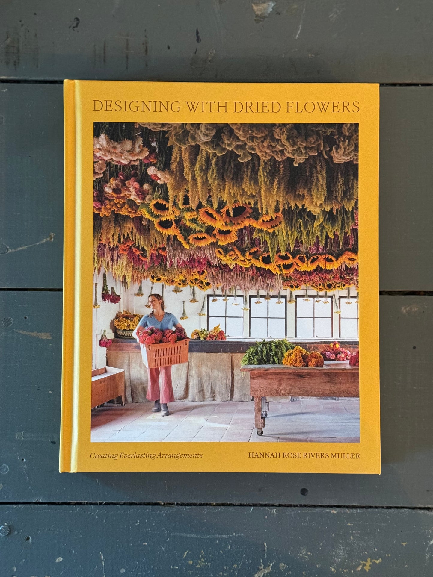 "Designing with Dried Flowers" Book