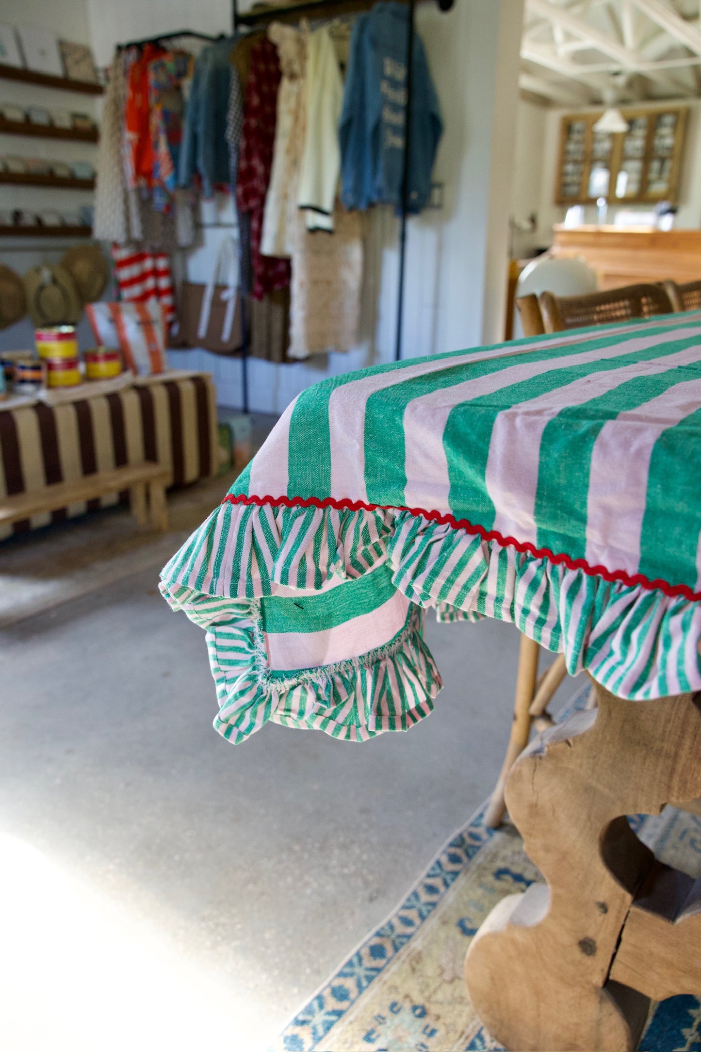 Cotton Ruffle Tablecloth, 3 Colors