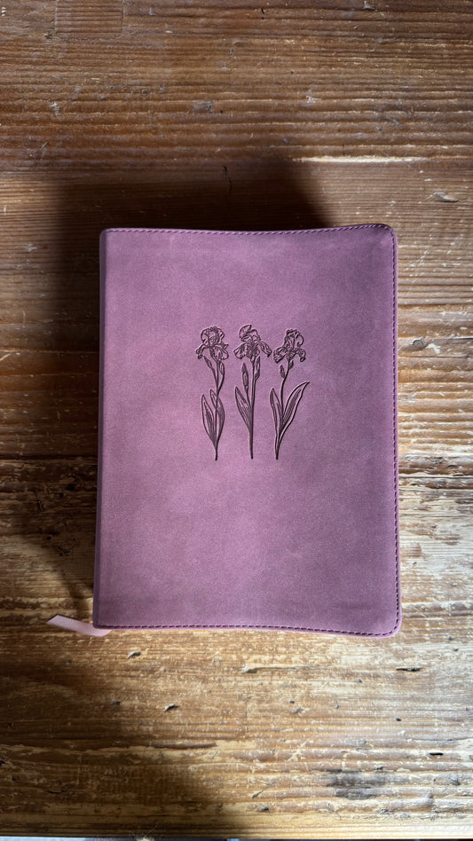 ESV Journaling Bible : Helena Theme