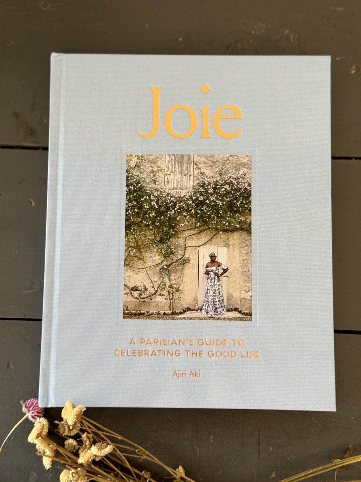 "Joie" Book