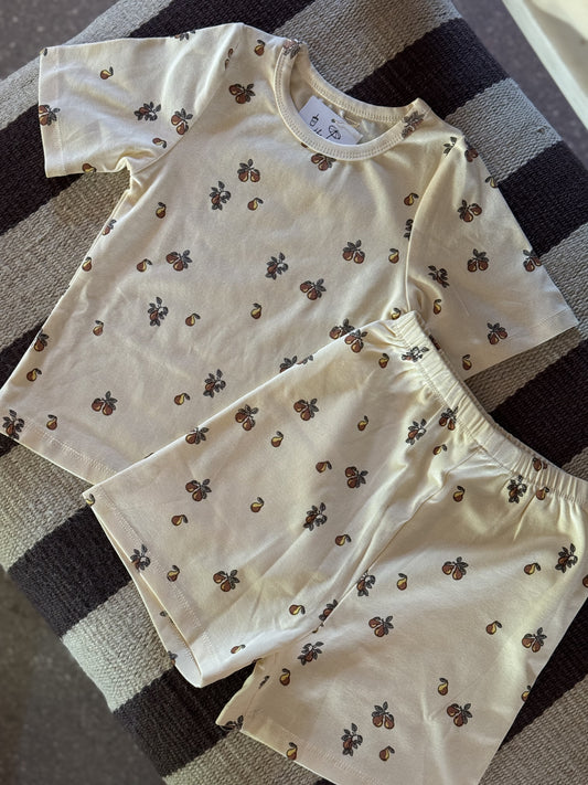 Pears Tee & Shorts Set