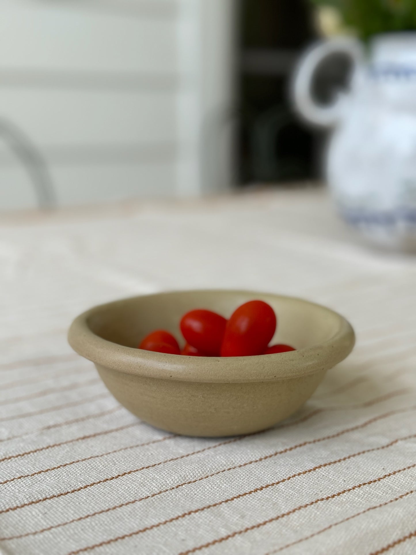 Stoneware Desert Bowl, 3 Colors