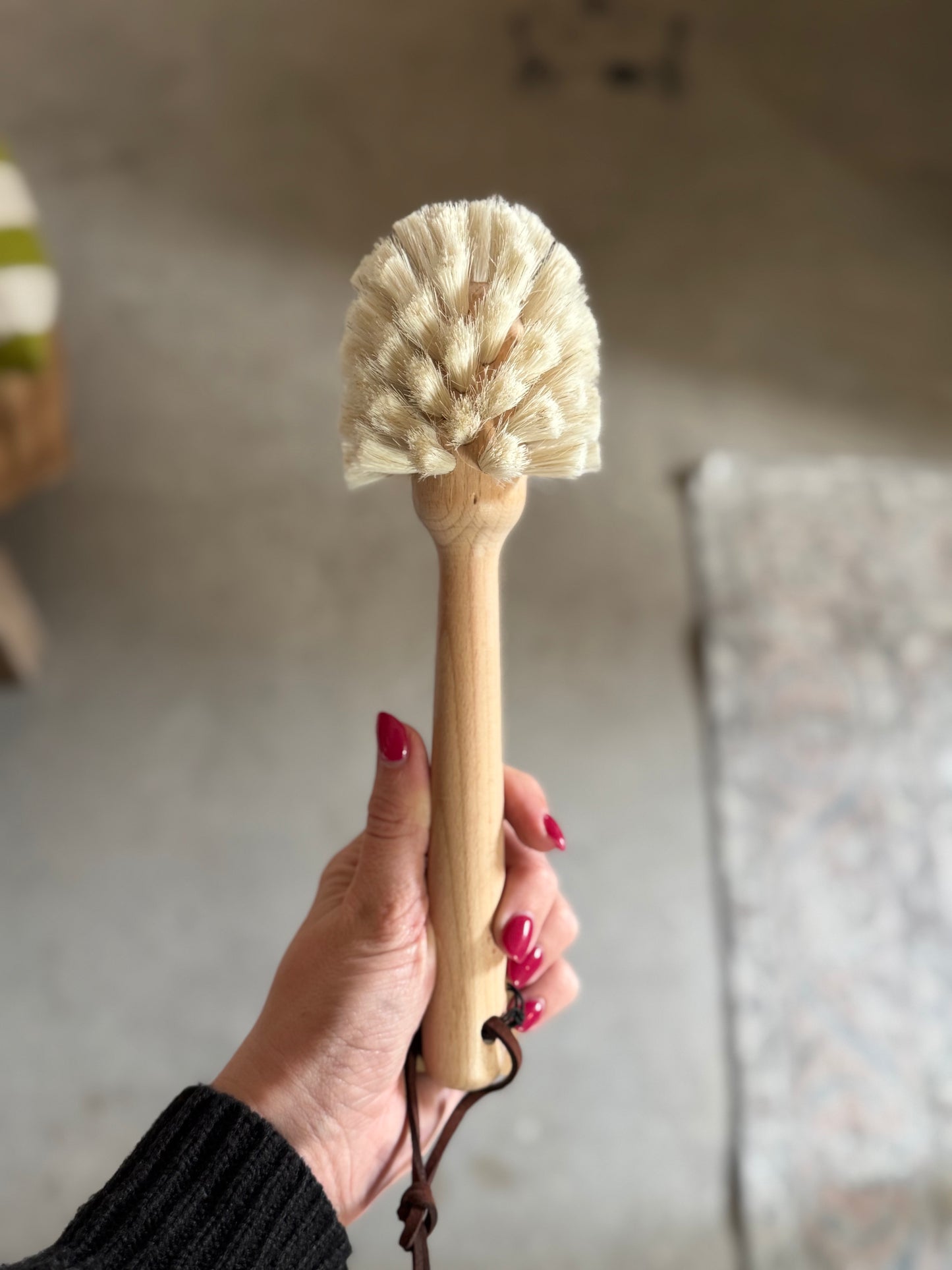 Beech Wood Dish Brush with Leather Strap