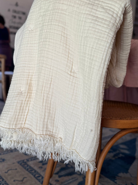 Alaia Sherpa Throw, 2 Colors