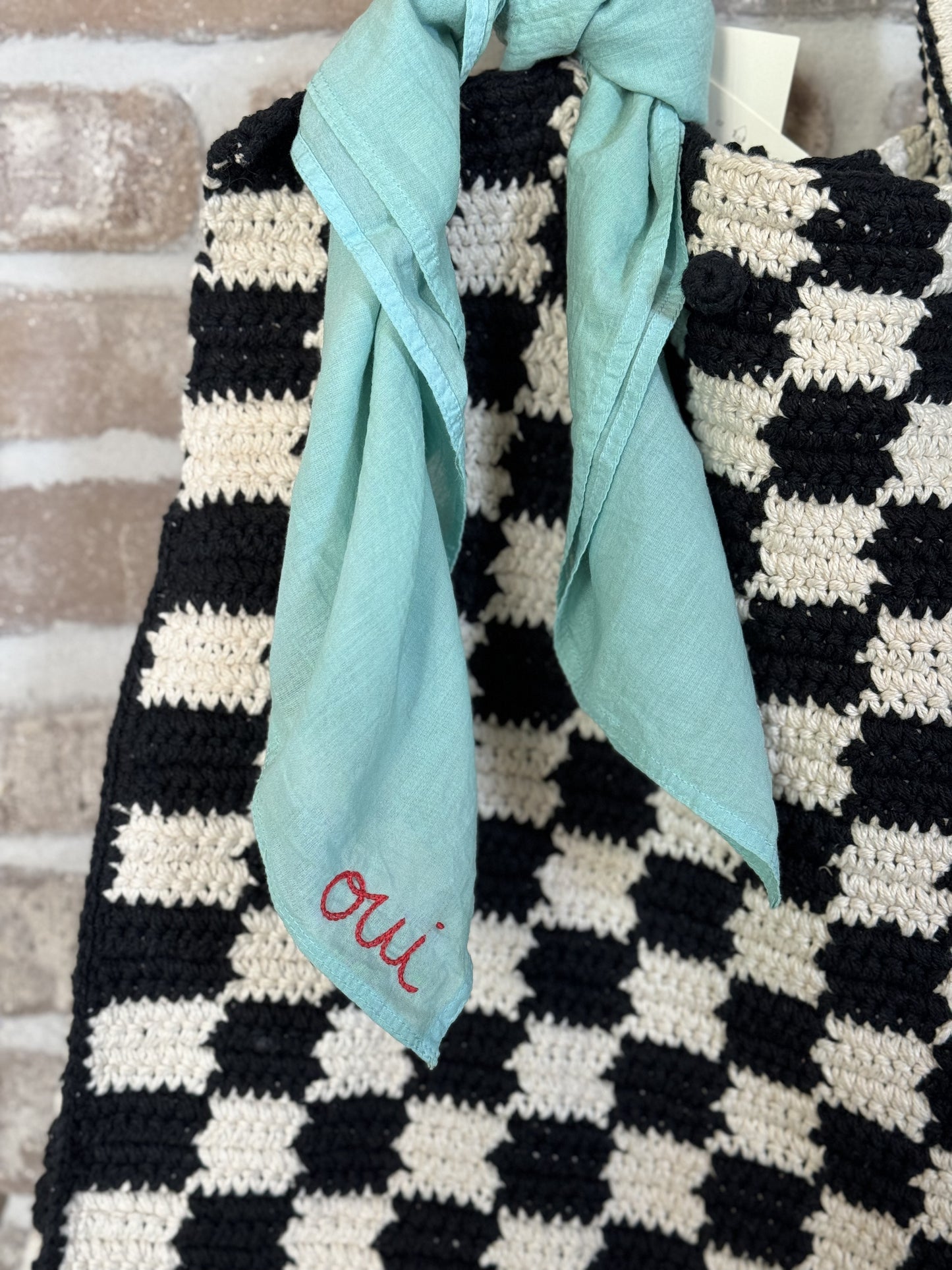 "Oui" Organic Plant-dyed Bandana