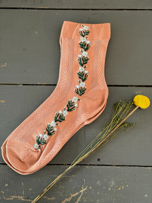 Floral Trim Knit Socks