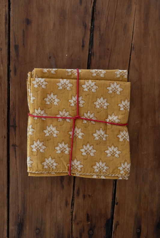 Plumbago Gold Napkins, Set of 4