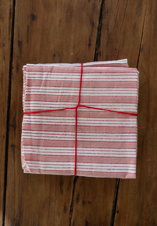 Salem Pink Napkins, Set of 4