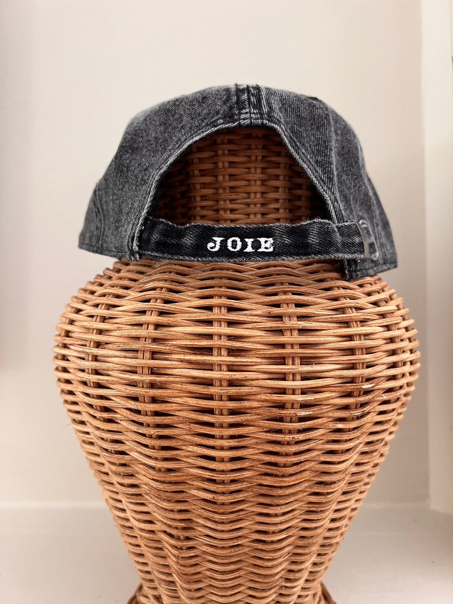 Joie Inn Hat